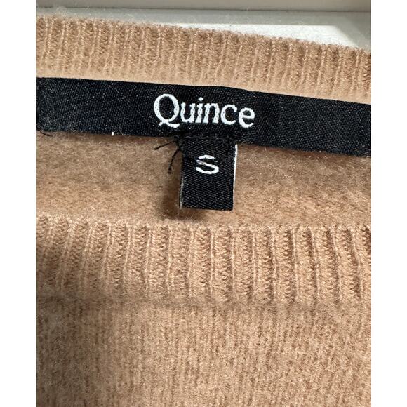 QUINCE Mongolian Cashmere Crewneck Sweater Quiet Luxury Size S - Picture 3 of 4